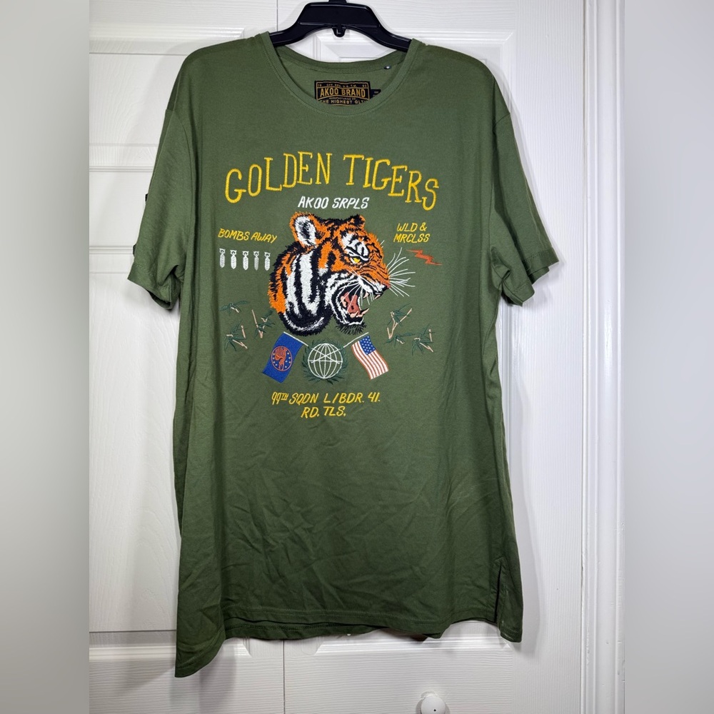 Akoo Men’s Green Graphic Smugglers Streetwear Army Golden‎ Tigers Shirt